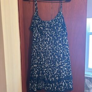 Hollister Navy Blue Floral Adjustable strap stretchy back dress XXL 2XL